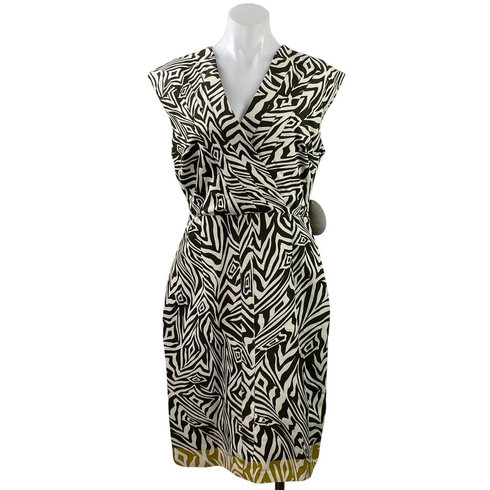 NEW Emma & Michele Black Cap Sleeve Geometric V Neck Mini Sheath Dress Size 8